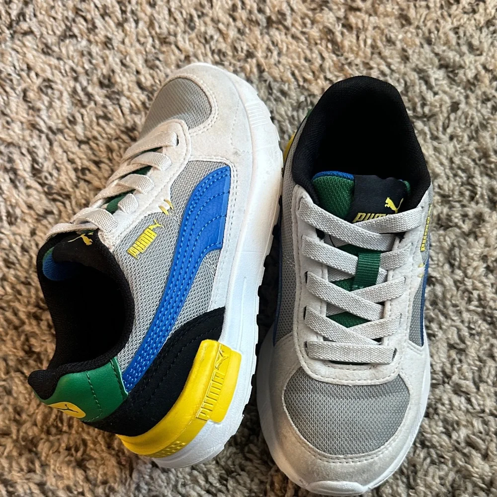 Puma Kids Sneakers - Picture 4 of 5